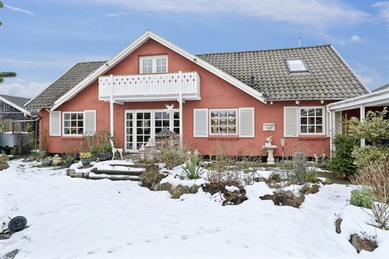 Agervej 7 og 2 andre boliger er kommet til salg denne uge i Storvorde - se boligerne her.