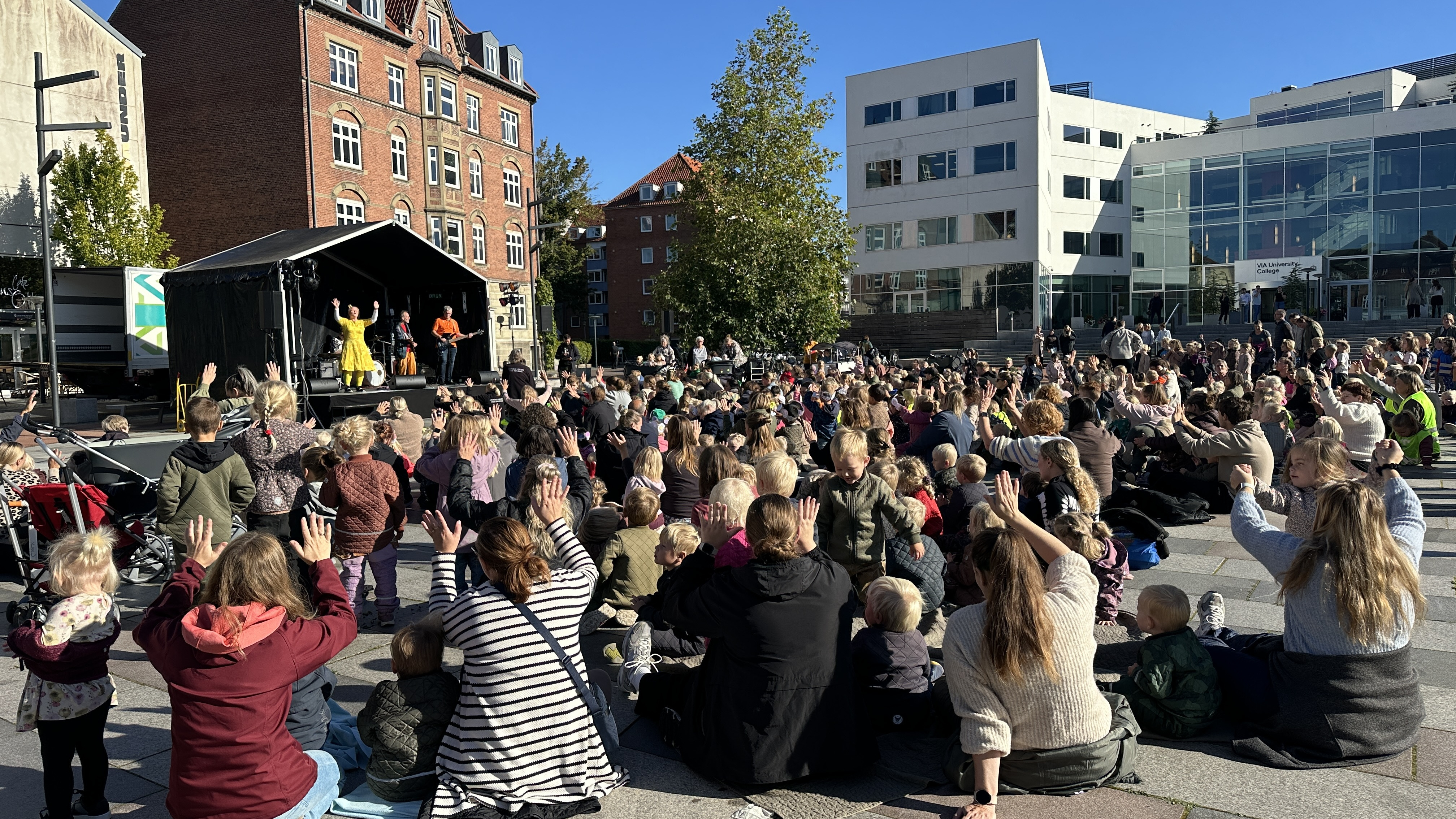 1.000 små sørøvere og pirater synger sammen i september