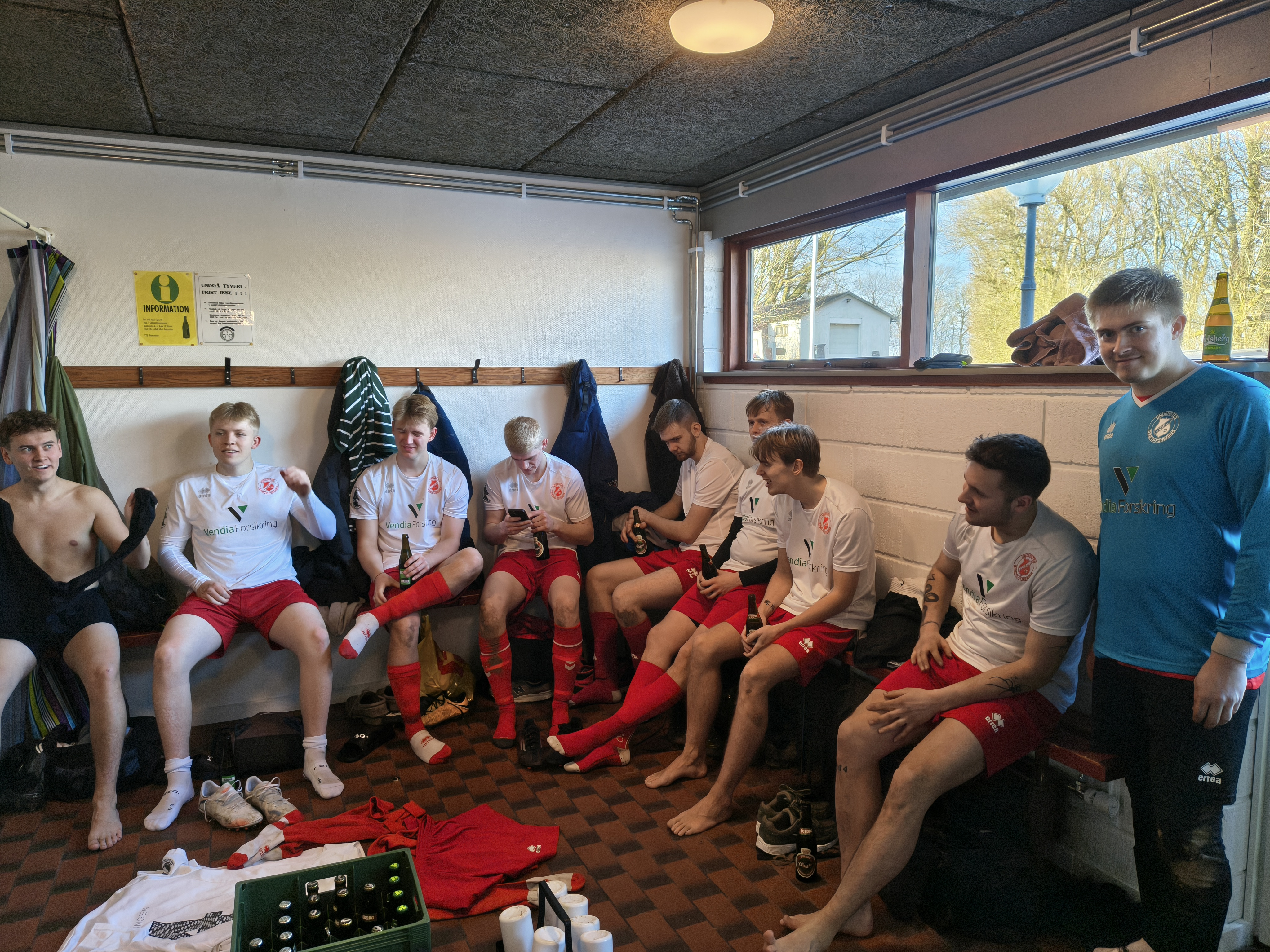 Overbevisende start for Understed: Gennerelt holdindsats giver 3-0 sejr mod Frederikshavn