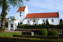 Oplev Tine Refsgaard til kulturnatkoncert i Hvalsø Kirke