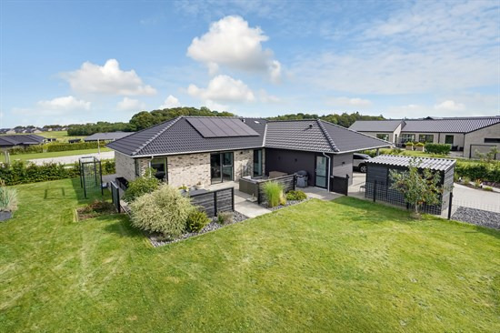 Drømmer du om luksus? For 3.395.000 kr er Langhusvej 7 kommet til salg - Se den og de dyreste boliger til salg her