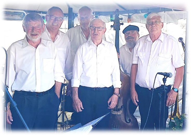 Amanda Jazzband spiller live på Kirsebærfestivalen