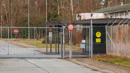 Borgermøde i Frederikshavn om ammunitionsproduktion med forsvarsministeren og andre prominente talere