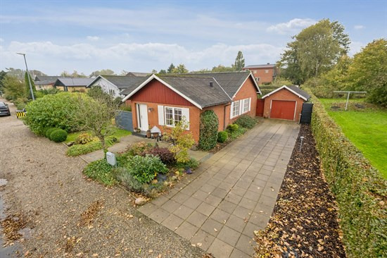 Til salg hos Nybolig Skive I/S: Dejlig etplansvilla midt i Hem