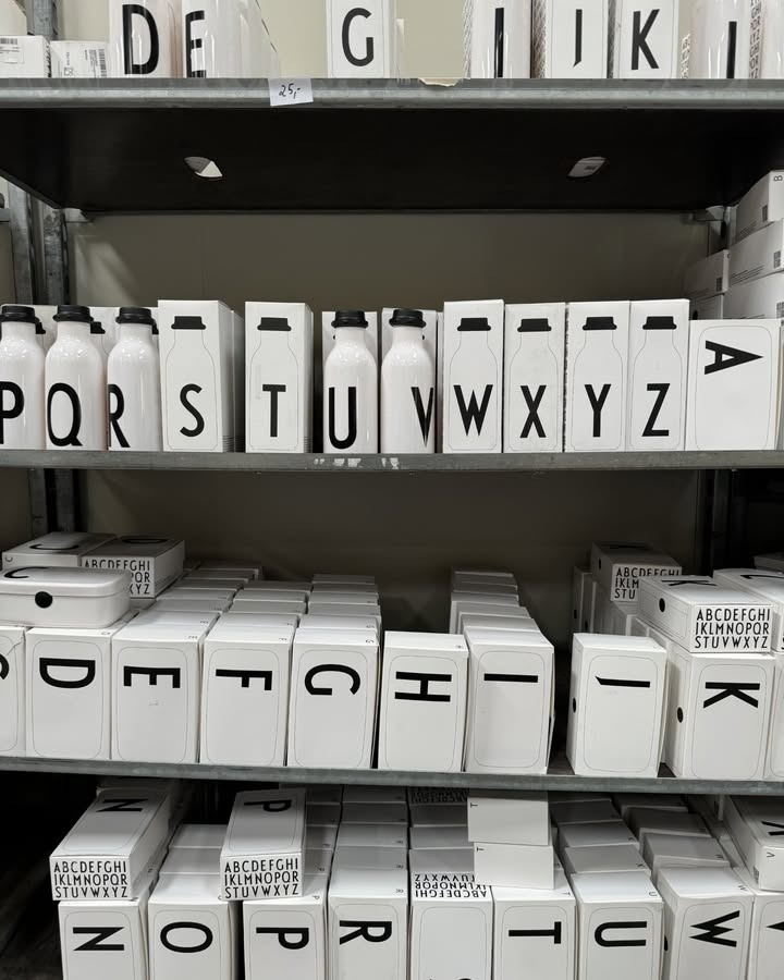 Lagersalg.com annoncerer sidste dag for Design Letters lagersalg i Hvidovre