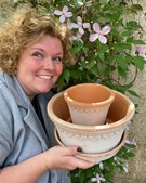 Florist Pernille DB takker for en skøn uge og minder om sommer åbningstider i juli