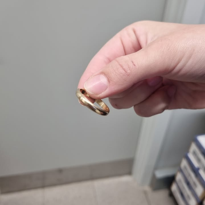 Rema 1000 Nykøbing Mors efterlyser ring tabt af Birgits mand før bryllupsdag