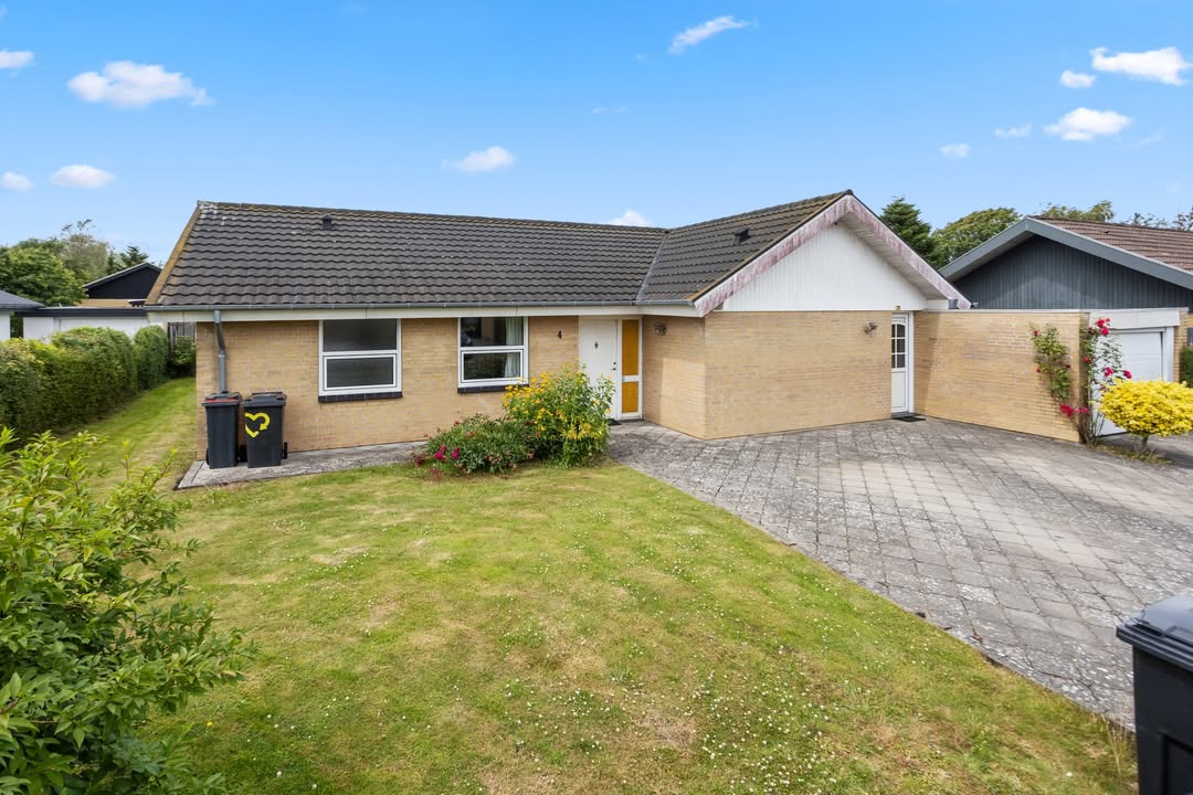 Mæglerhuset annoncerer ny pris på velholdt familievilla i Nr. Uttrup