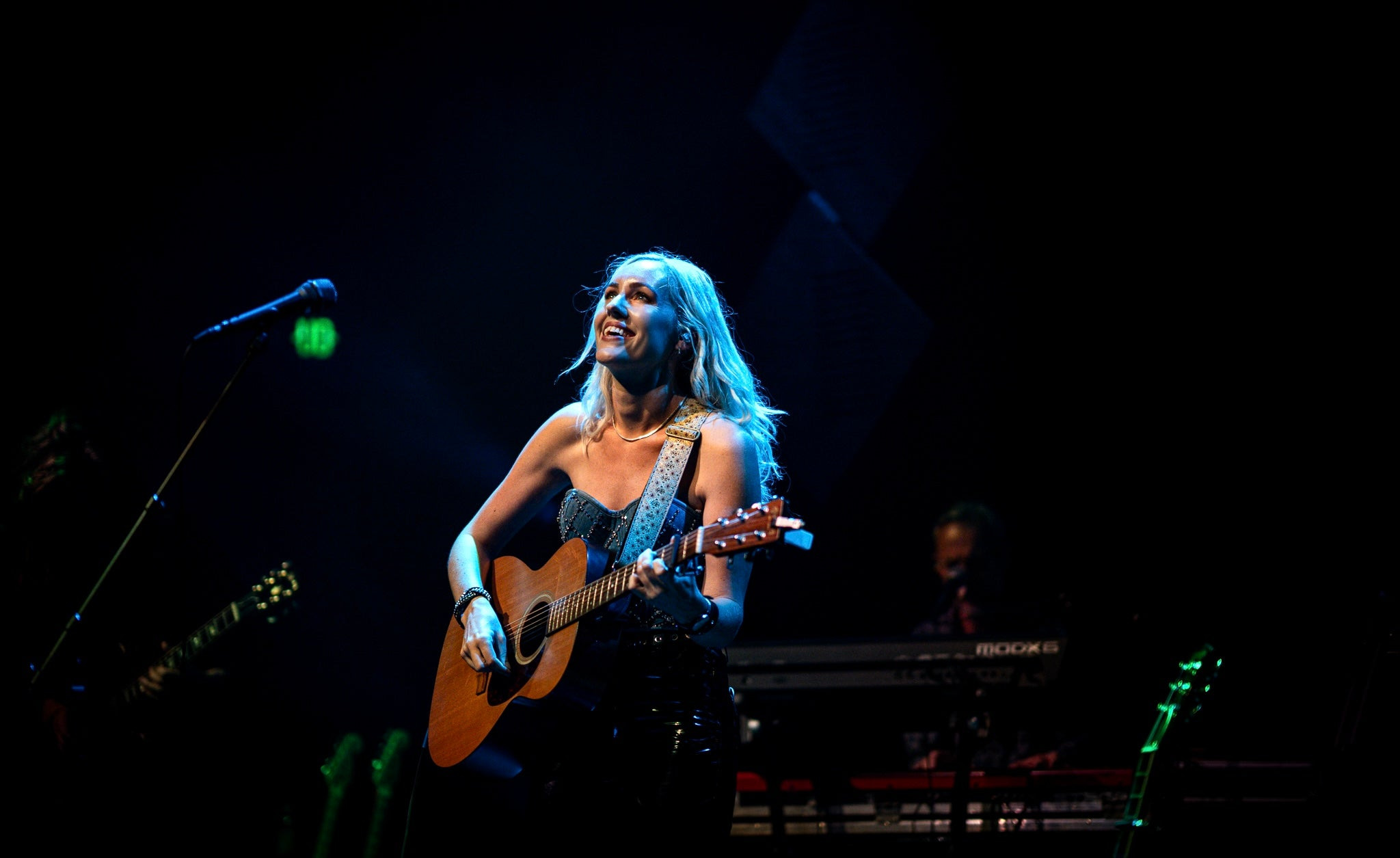 ISSE vender tilbage til Pavillonen med nyt album