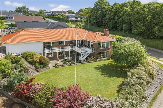 Lyøvænget 3 og 9 andre boliger er kommet til salg denne uge i Fredericia - se boligerne her.