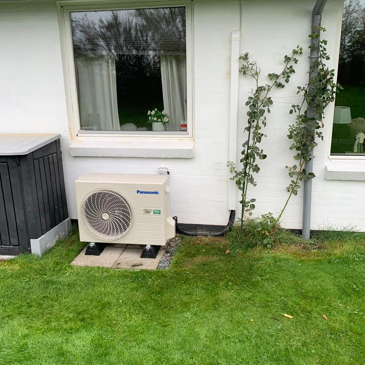 Toldbod El- & Klimateknik ApS installerer ny Panasonic luft/luft varmepumpe med høj SCOP værdi og WIFI