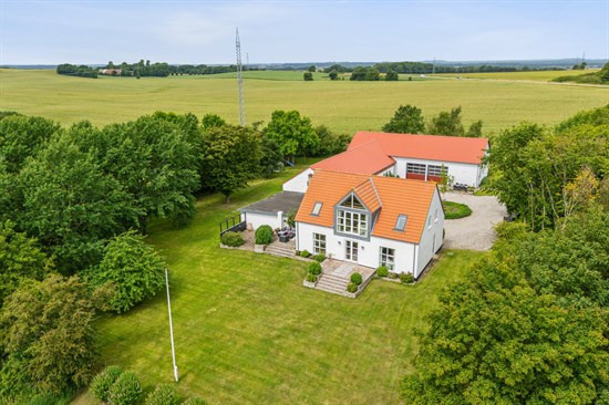 Top 6 over dyreste boliger til salg i Mørke. Priser op til 7.500.000 kr