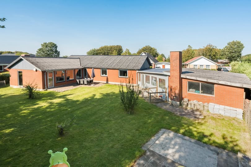 John Frandsen Herning præsenterer rummelig bolig i Kibæk til under 1 mio.