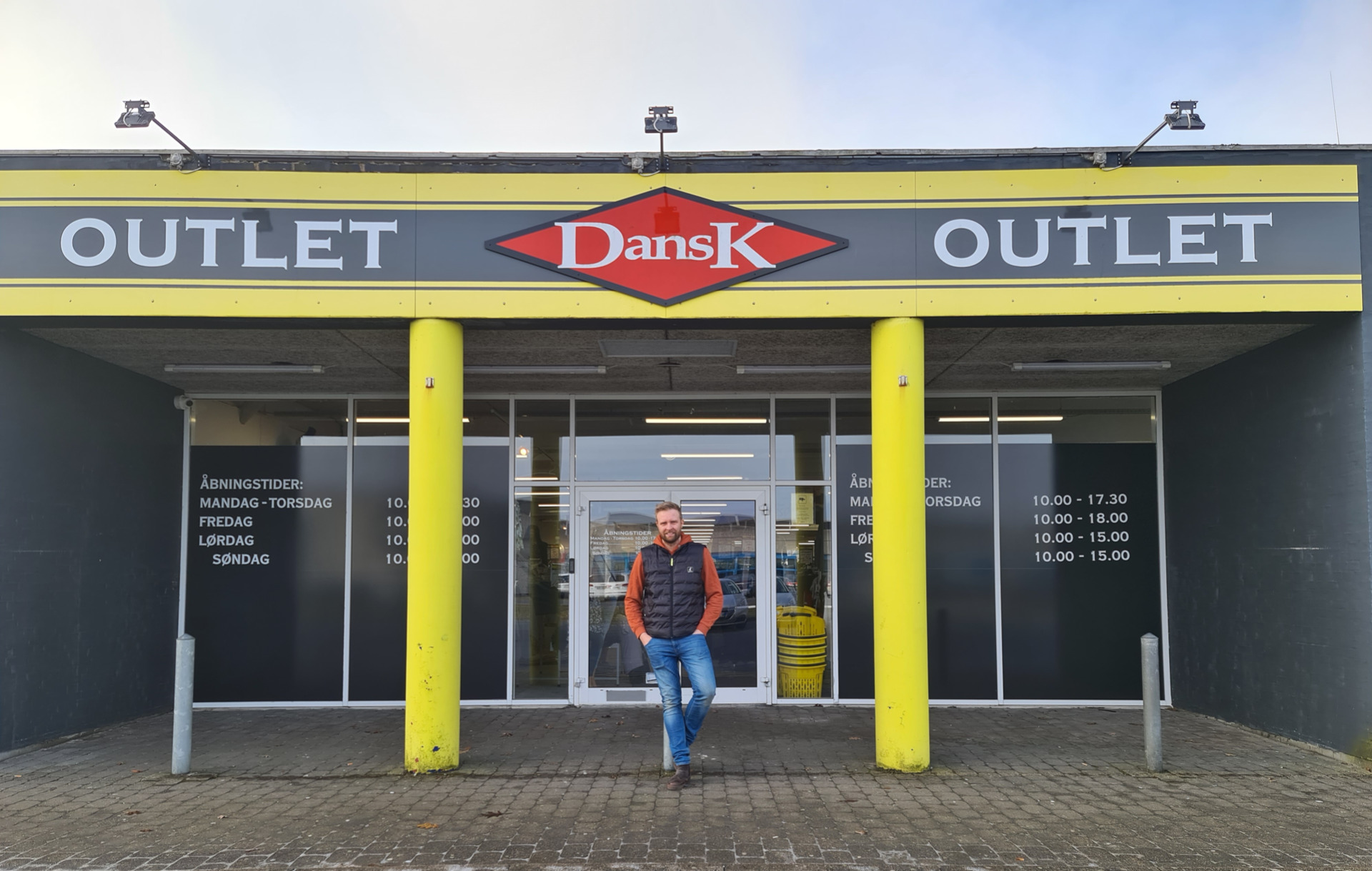 Et bredt udvalg af lækre brands og skarpe tilbud hos Dansk Outlet i Vejle