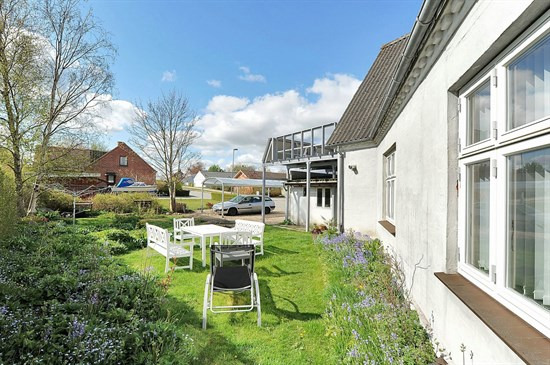 Trimmelbanken 1 er til salg for kun 398.000 kr.: Se de billigste boliger til salg i Brædstrup her