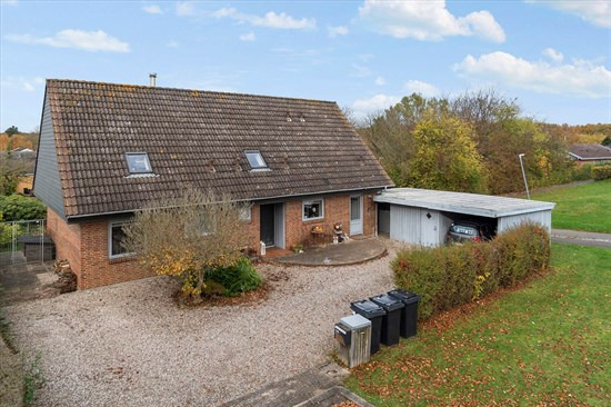 Hindbærvej 9 og 1 anden boliger er kommet til salg denne uge i Nordborg - se boligerne her.