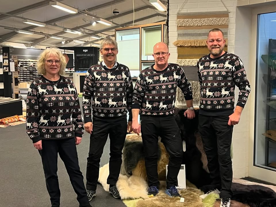 Garant - Beckers Farvecenter Thisted ønsker kunderne glædelig jul og godt nytår