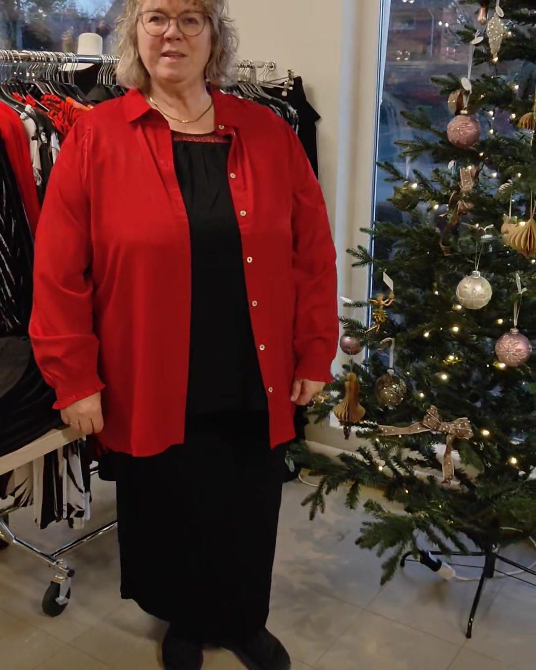 Elins Butik: Find dit perfekte juleoutfit til hverdag og fest