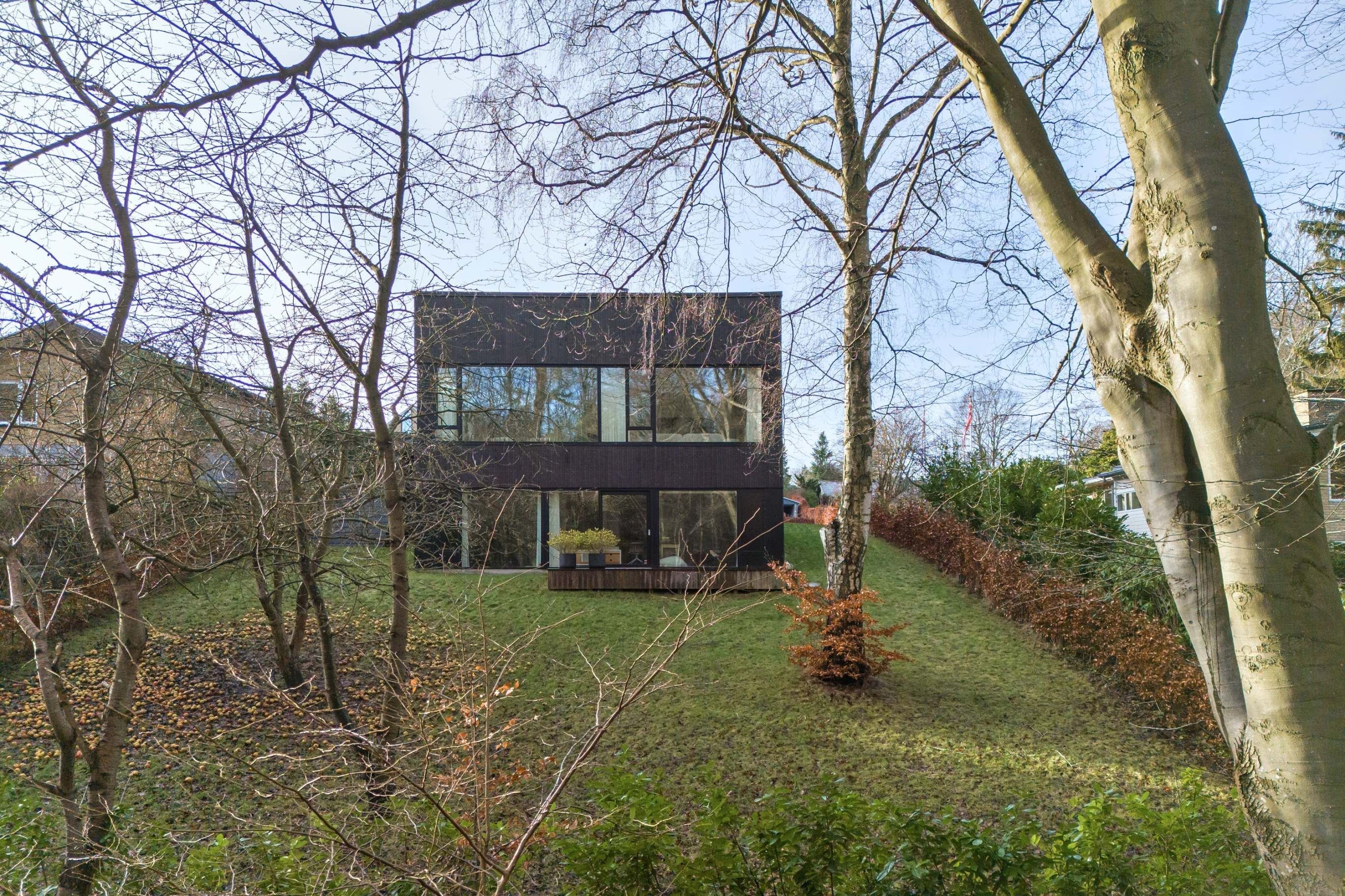 Er Hjortevænget 14 i Højbjerg drømmehjemmet? Se de dyreste boliger til salg nu for op til 15,9  mio. kroner