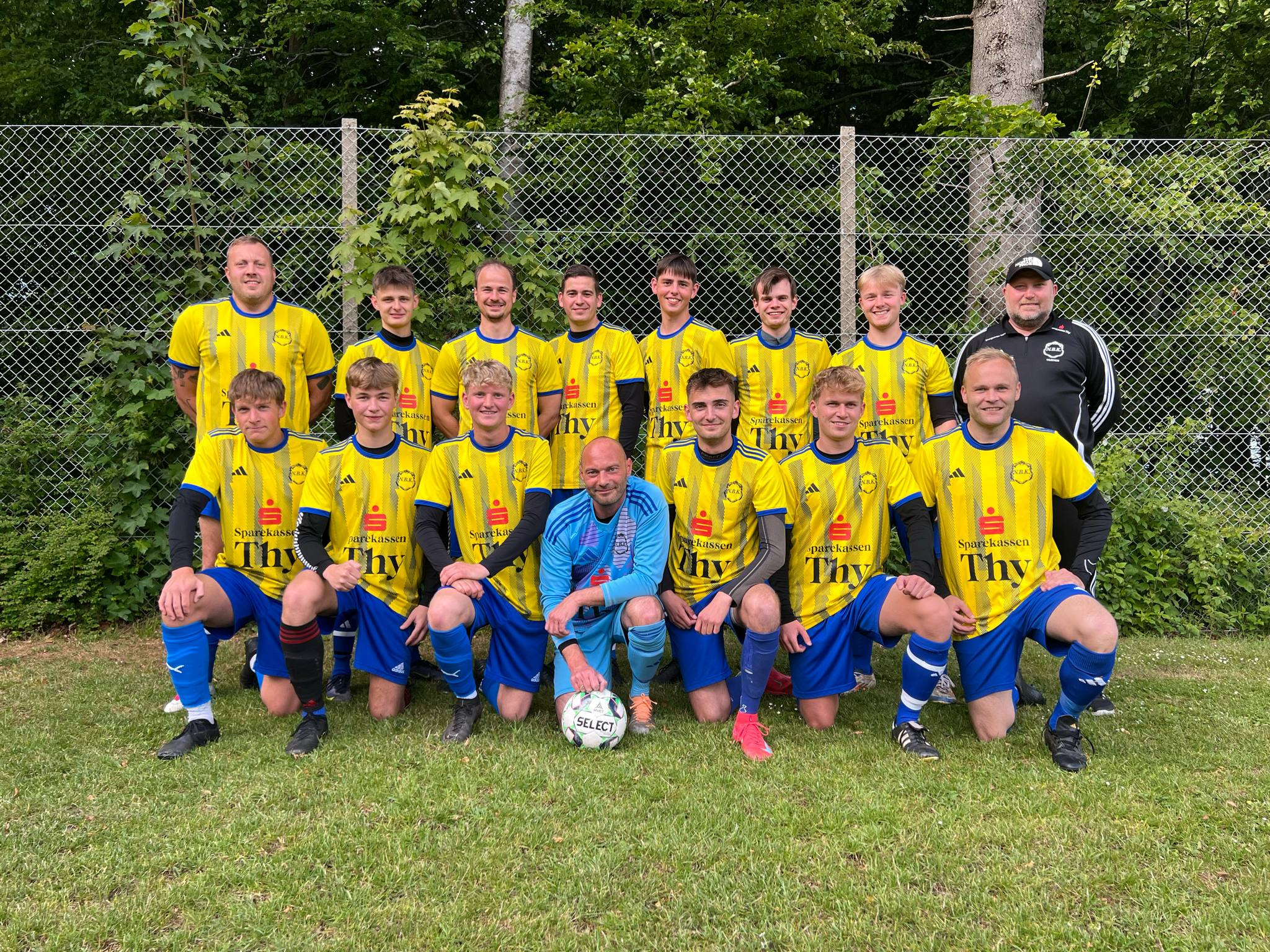 Nors Boldklub tromler over Nordvestmors BK i målfest på hjemmebane