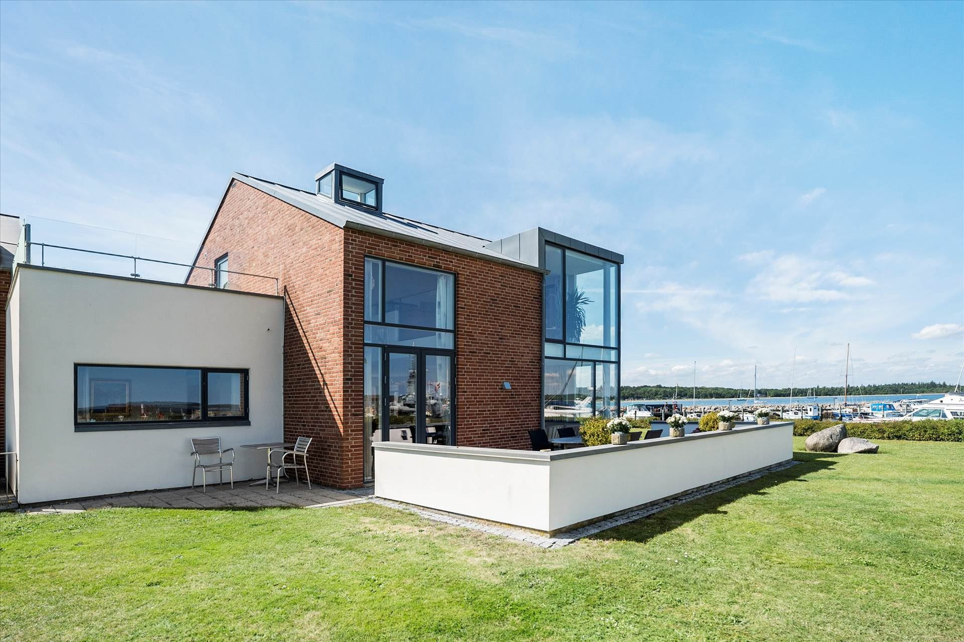 Eksklusiv bolig for 7,0  mio. kroner er netop kommet til salg i Juelsminde - Se den og de dyreste boliger her