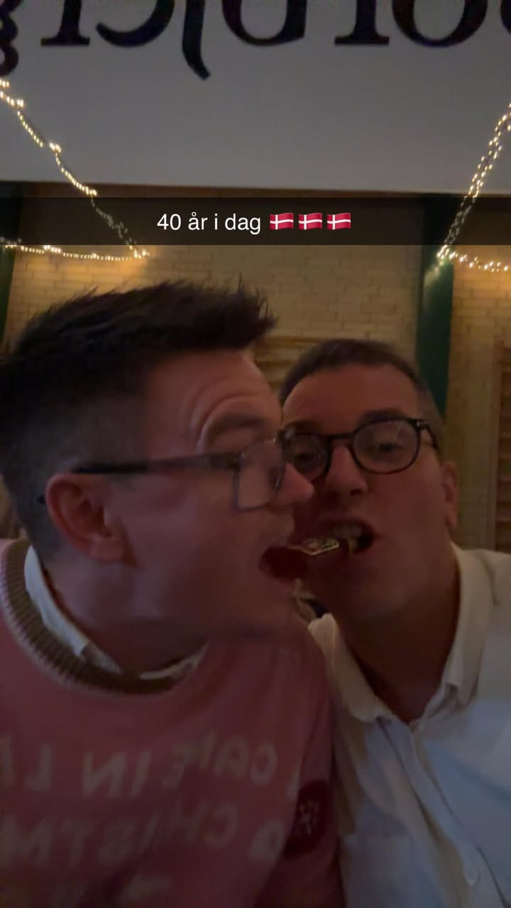 Mejrup Kultur- og Fritidscenter takker for en vellykket julefrokost med fest og farver