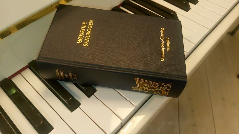 Sangcafé samler sangglade i Randers