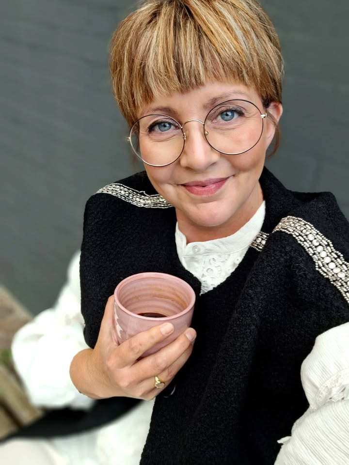 Lux By Jakobsen inviterer til ophørsudsalg med store besparelser på efterårsvarer