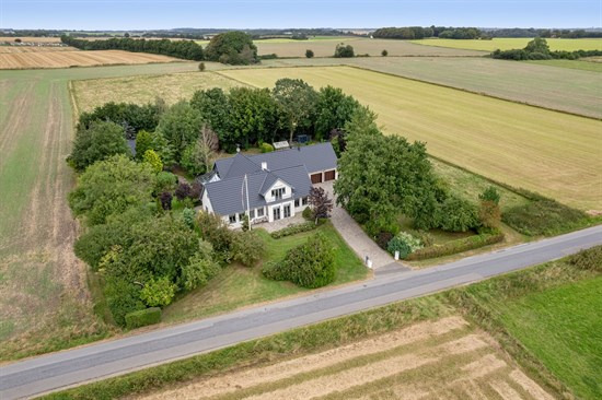 Top 6 over dyreste boliger til salg i Harlev. Priser op til 30.000.000 kr