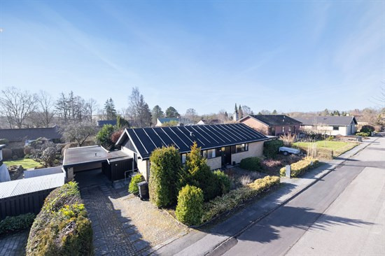 Pallisvej 57 og 1 anden boliger er kommet til salg denne uge i Brabrand - se boligerne her.