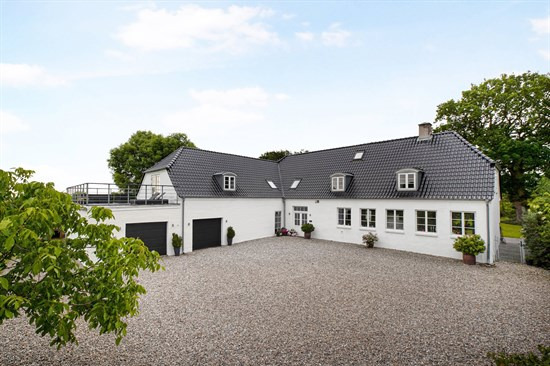 Top 6 over dyreste boliger til salg i Gråsten. Priser op til 7.495.000 kr