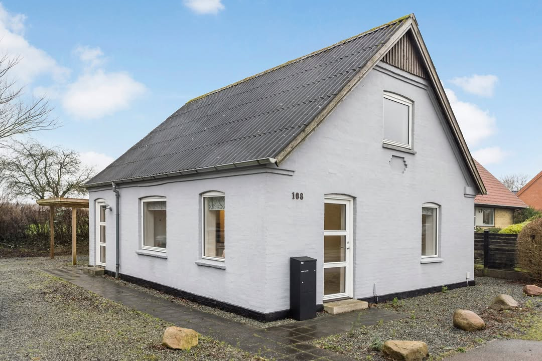 Nyistandsat villa i Dommerby klar til indflytning ved EDC Skive I/S