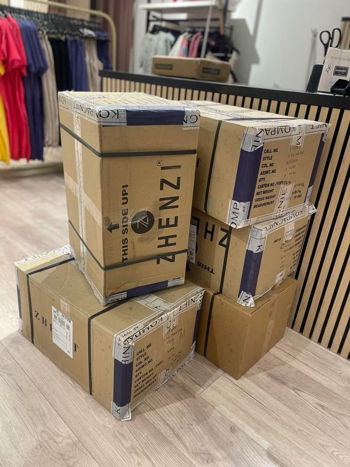 Only Curves modtager stor levering fra Zhenzi