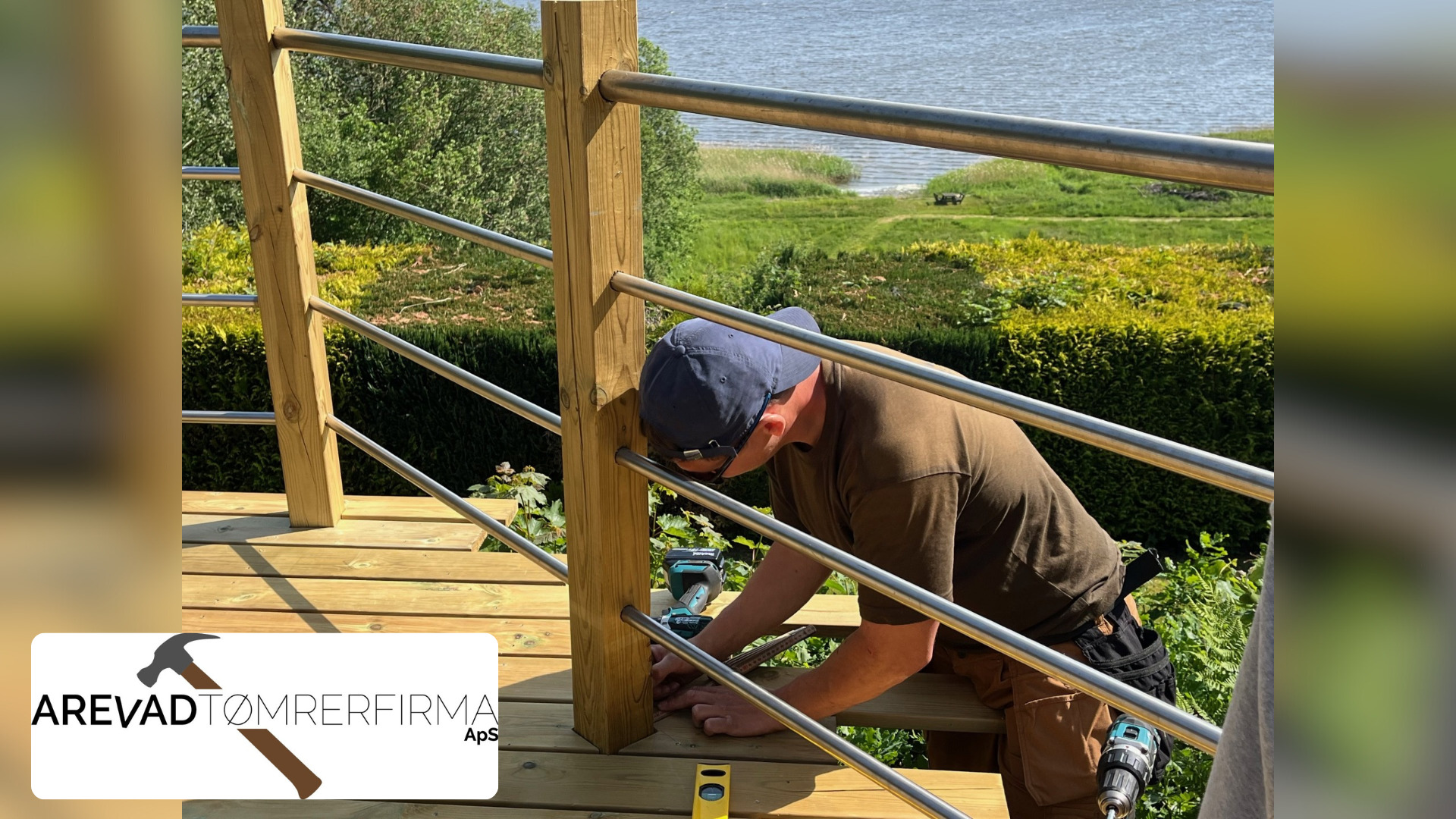 Book din nye træterrasse nu og få forårsrabat hos Arevad Tømrerfirma ApS
