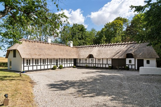 Top 6 over dyreste boliger til salg i Odder. Priser op til 25.000.000 kr