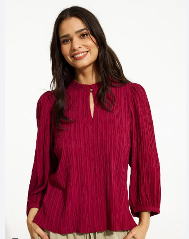 Rosengreen tilbyder flot bluse fra Infront til nedsat pris