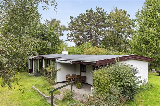 Rosenvænget 8 er til salg for kun 1.895.000 kr.: Se de billigste boliger til salg i Vejby her