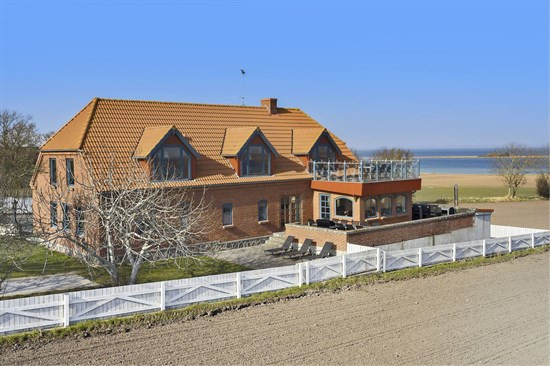 Top 6 over dyreste boliger til salg i Ærøskøbing. Priser op til 5.995.000 kr