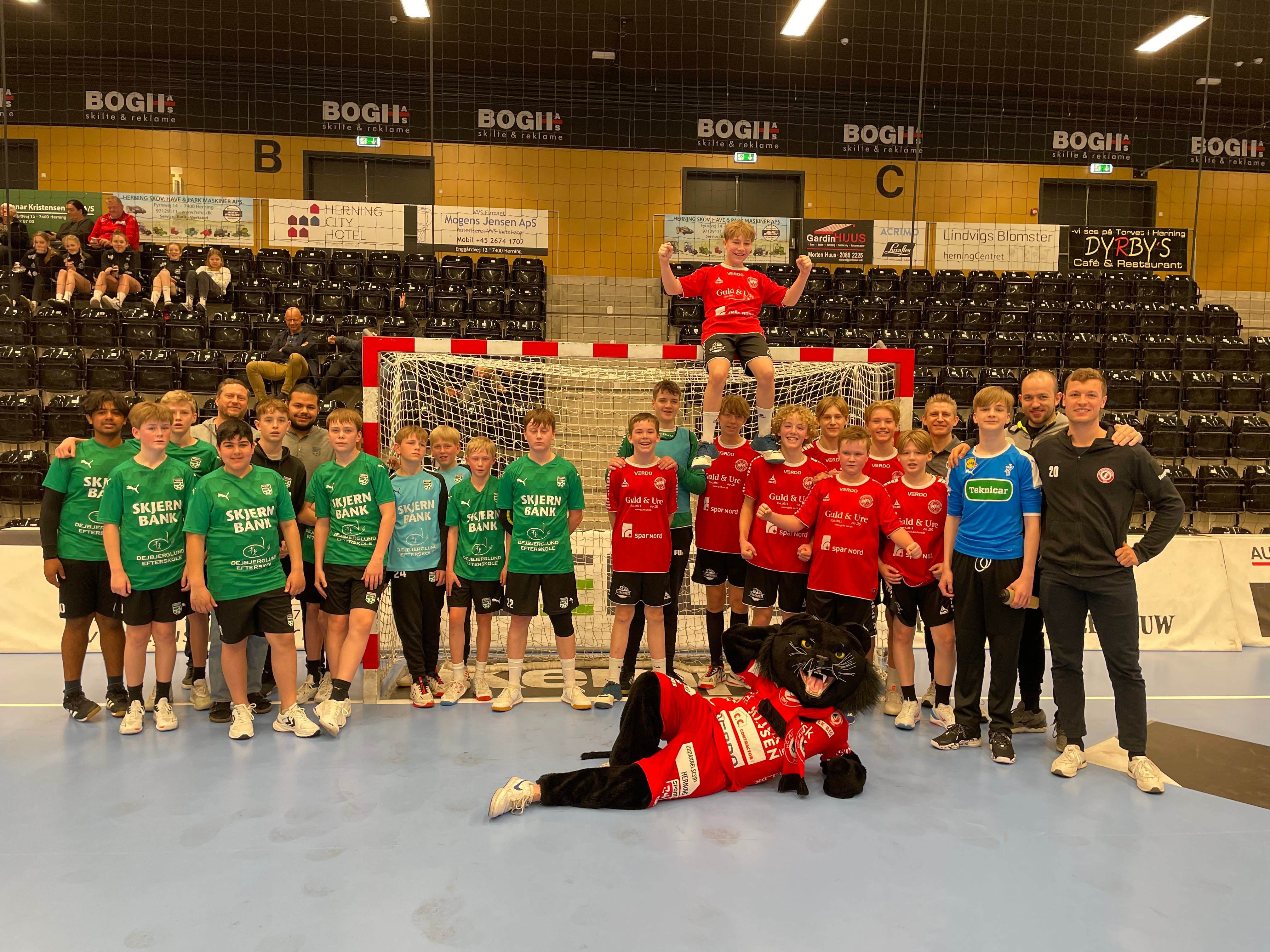 'Brag i hallen' blev en fest for Herning f. H.