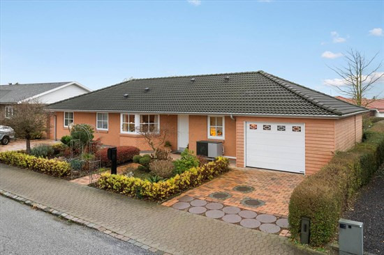 Guldagervej 85A og 1 anden boliger er kommet til salg denne uge i Faxe - se boligerne her.