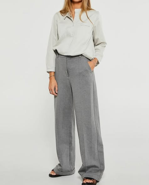 Bianca Pure Skin fremhæver skjorter fra CS33: Dansk design i høj kvalitet