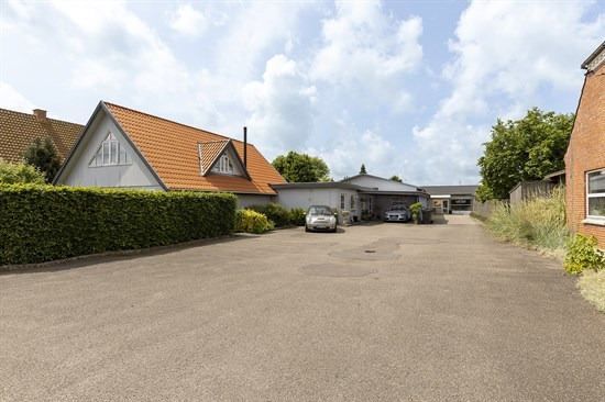 Top 6 over dyreste boliger til salg i Sakskøbing. Priser op til 2.795.000 kr