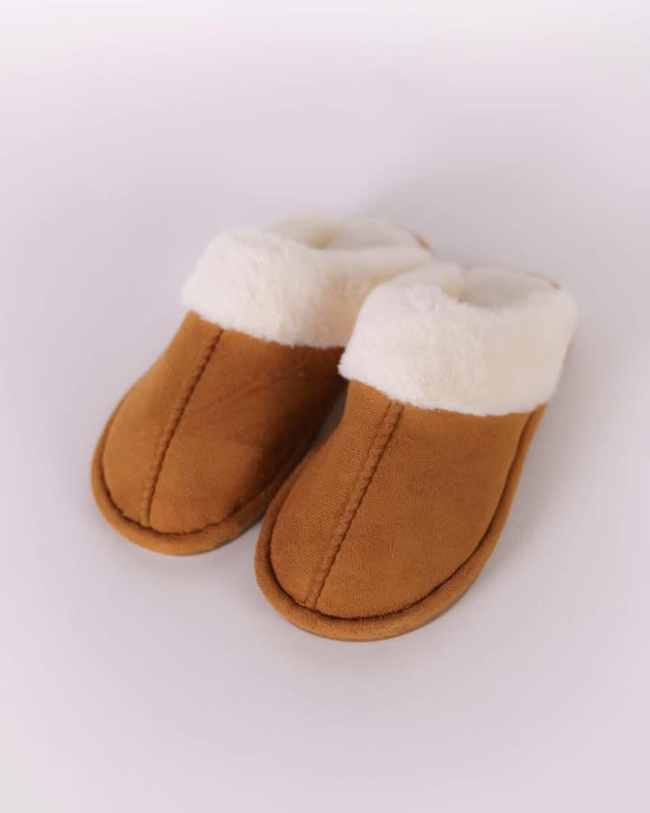 Fluffy hjemmesko på tilbud hos Min Købmand Øster Bjerregrav: kun 79,95 kr. pr. par