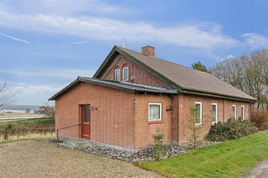Hindbjergvej 32 er til salg for kun 350.000 kr.: Se de billigste boliger til salg i Kjellerup her