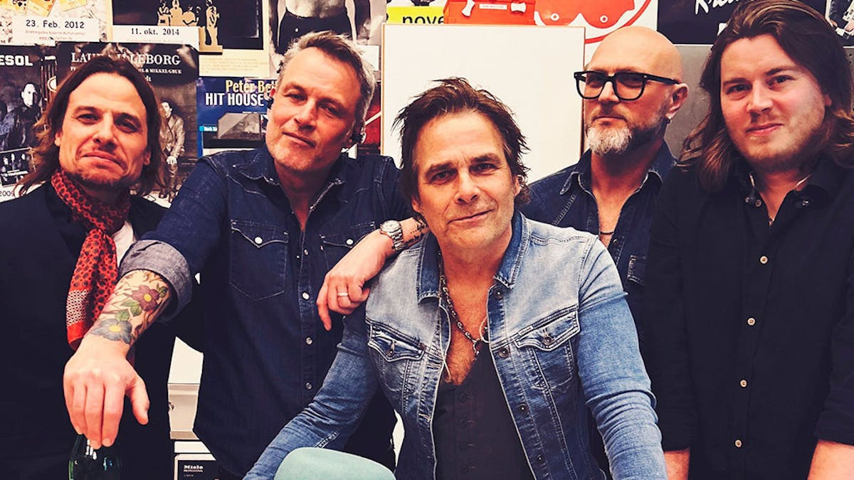 Koncertoplevelser i Holbæk: Mike Tramp og Anne Linnet på scenen