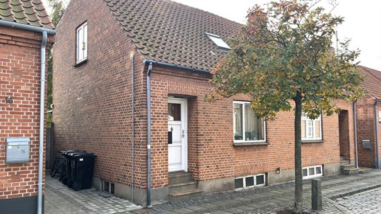 Åkirkebyvej 190B er til salg for kun 450.000 kr.: Se de billigste boliger til salg i Rønne her