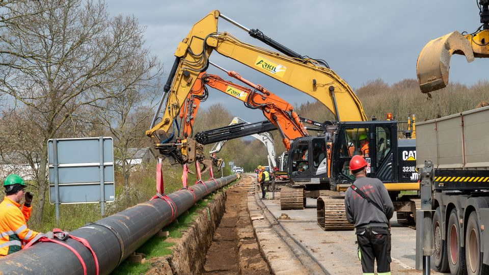 Spektakulært syn: I Kolding lægger de fjernvarmerør 100 meter ad gangen