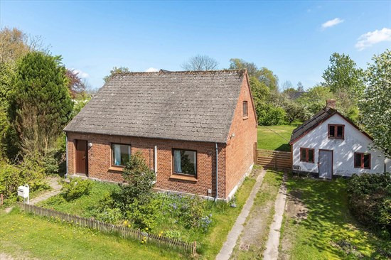 Rougsøvej 183 er til salg for kun 195.000 kr.: Se de billigste boliger til salg i Ørsted her