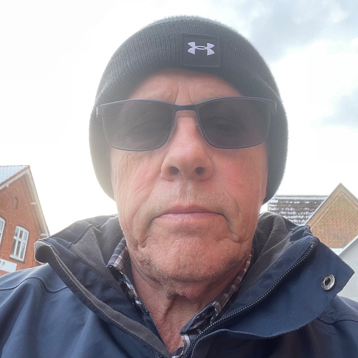 Portrætfoto af Nils Simonsen