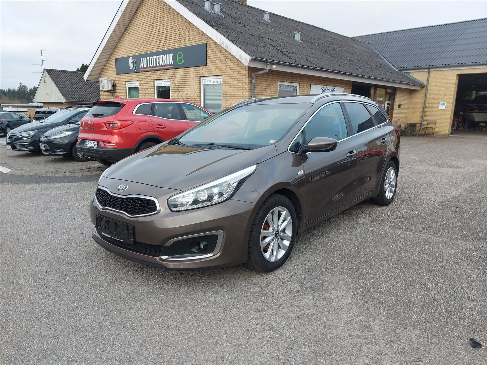 P.C. BILER ApS: Overvej en Kia Ceed hvis IKEA-indkøbene bliver for store